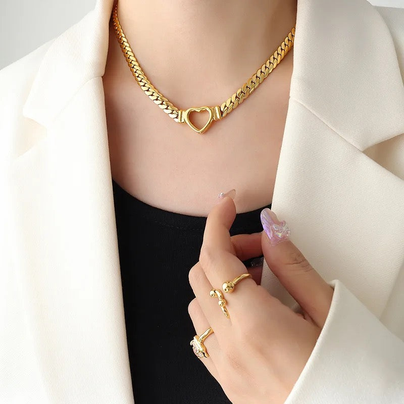 heart necklace